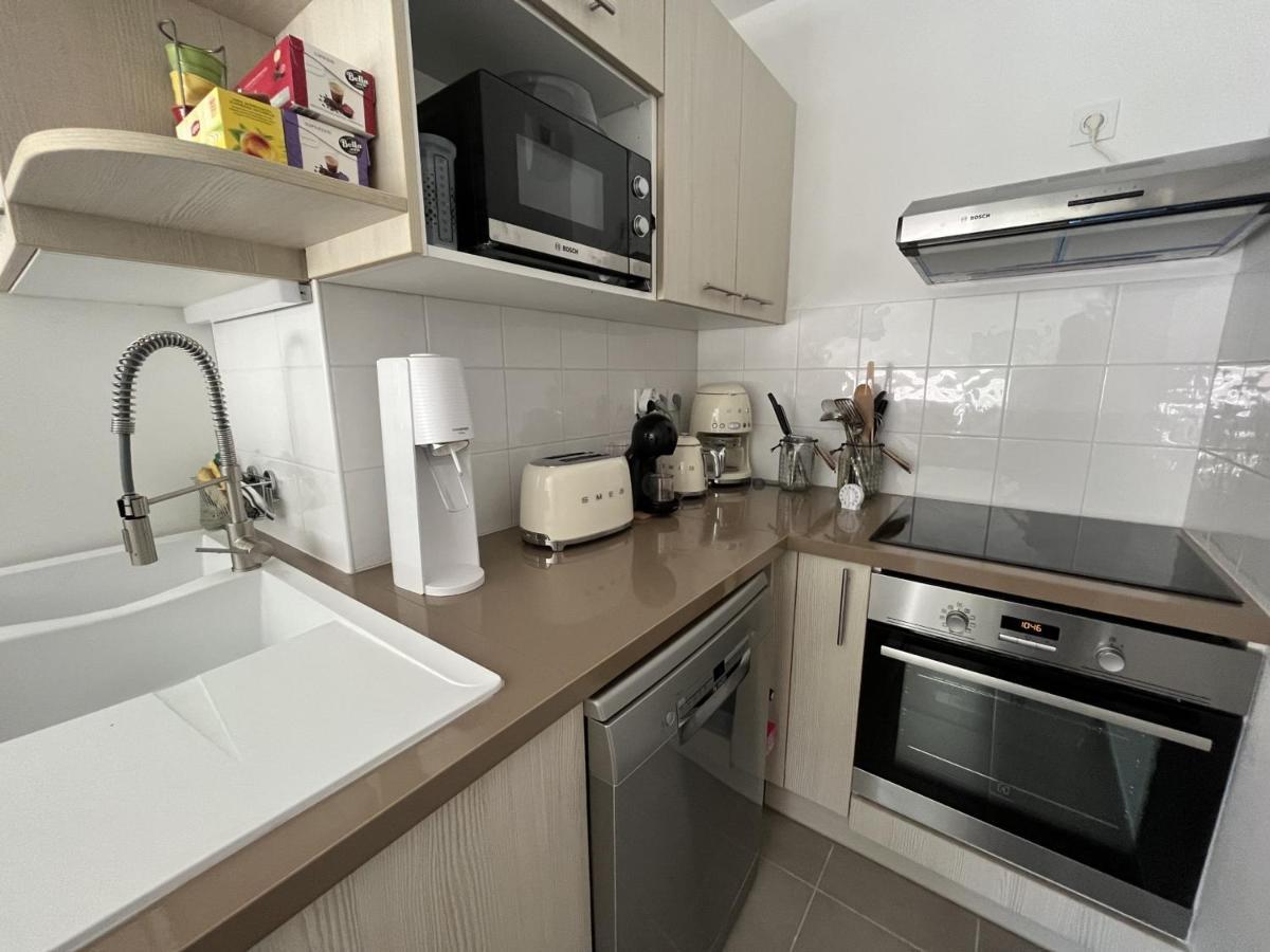 T3 En Centre D'Arcachon, 2 Min Plage, 5 Min Gare, Balcon, Parking Securise, Wifi, Menage Inclus - Fr-1-374-193 Buitenkant foto